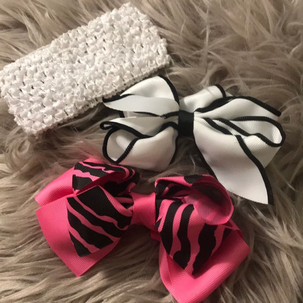 NEW BABY HEADBAND AND 2 LARGE BOWS